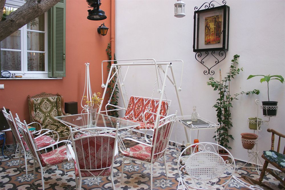 Athens Quinta Hostel ภายนอก รูปภาพ