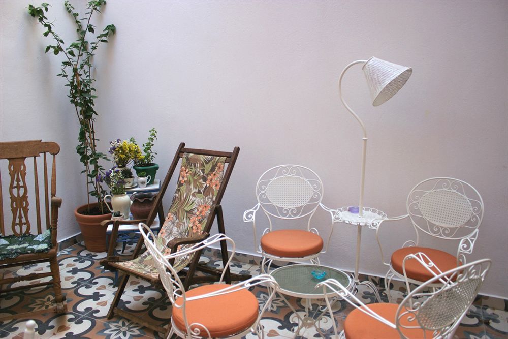 Athens Quinta Hostel ภายนอก รูปภาพ